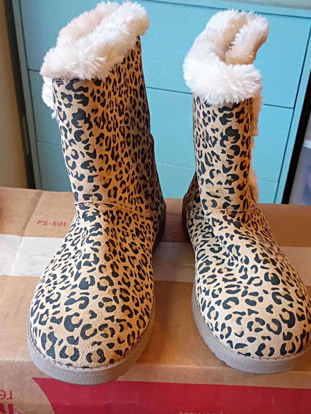 Women's Leopard Print Faux Fur Winter Boots - Tan/Black